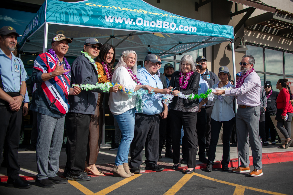 Ono Hawaiian BBQ opens in Maricopa with luau and long lines